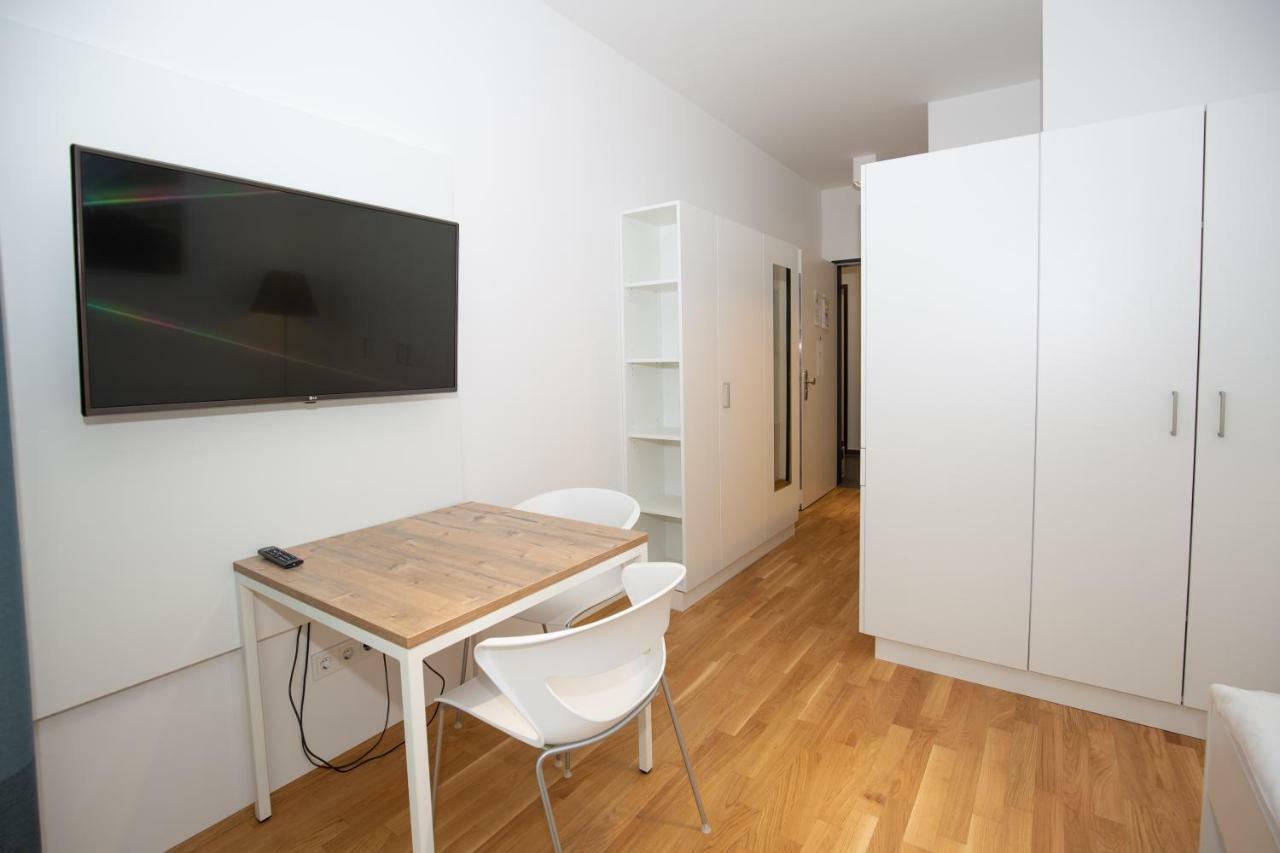 My Room Serviced Apartment-Messe Мюнхен Экстерьер фото
